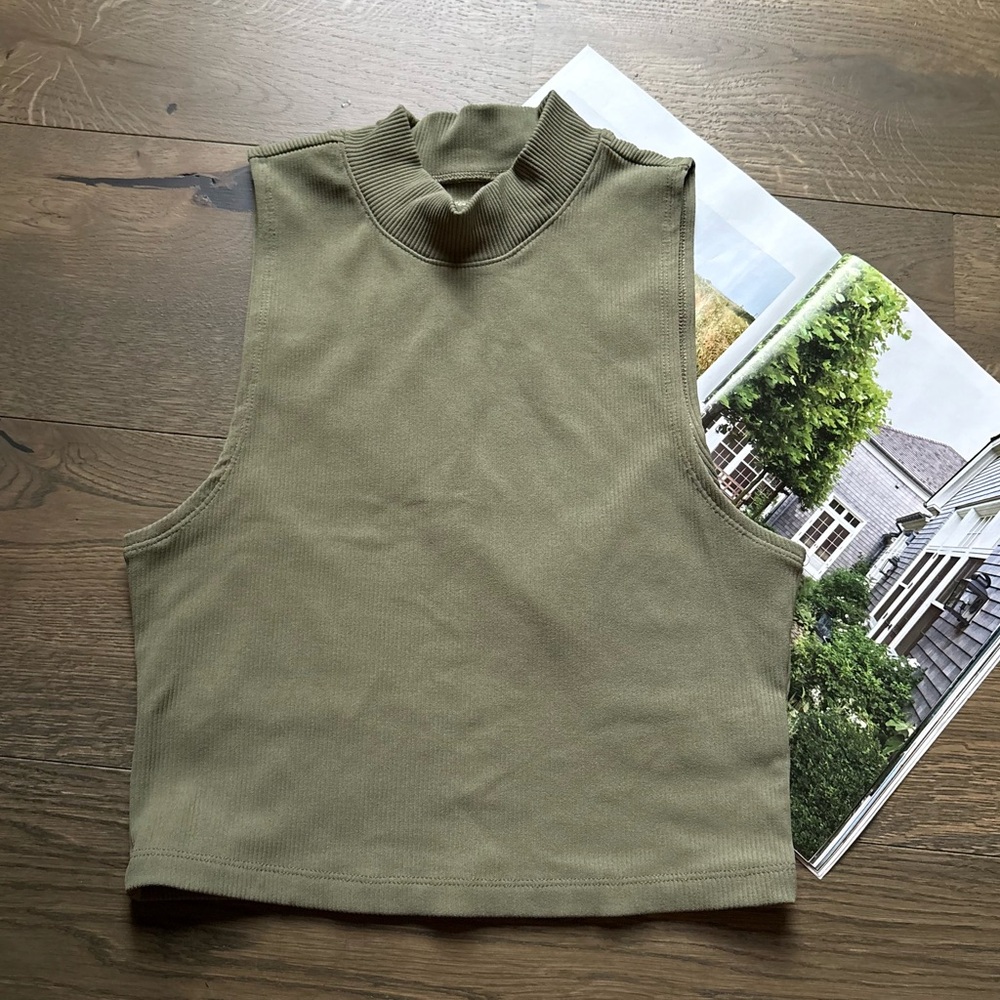 Abercrombie & Fitch Ribbed Mock Neck Cropped Sleeveless Top In Olive Green M